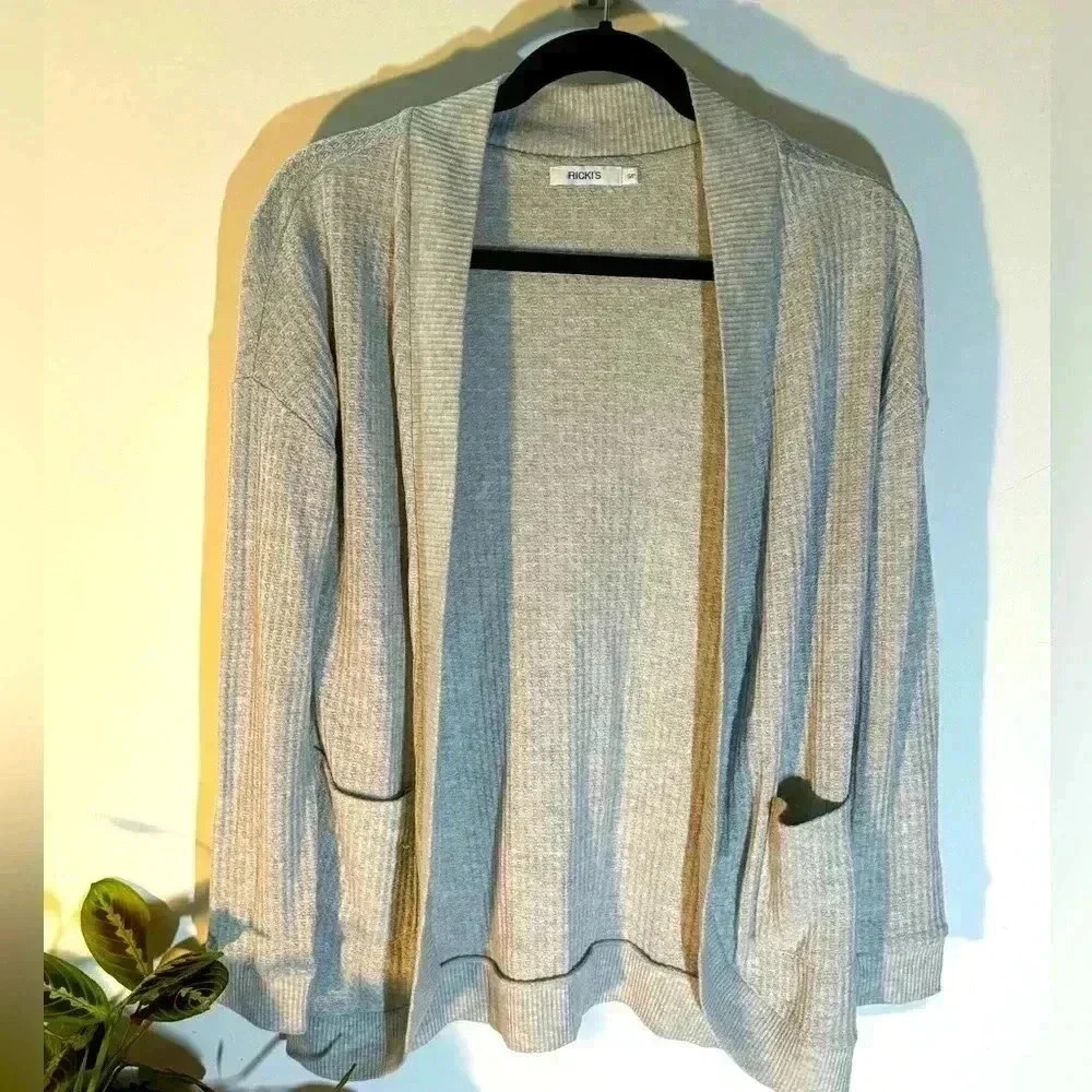 RICKI’S cardigan